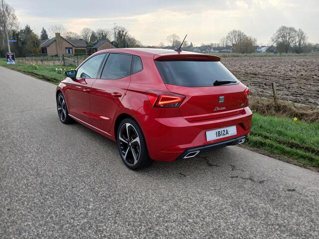 Seat IBIZA 1.0 TSI (110pk) FR Business Intense + 18 inch + Beats audio, etc. etc.