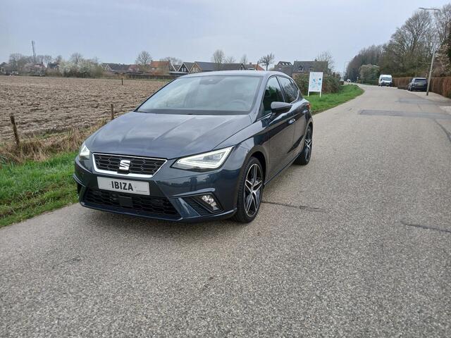 Seat IBIZA 1.0 EcoTSI FR Business Intense + 18 inch + Camera etc. etc.