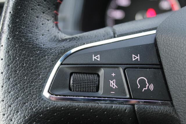 Seat IBIZA 1.0 TSI FR Business Intense//Navi//Ecc//Carplay!!