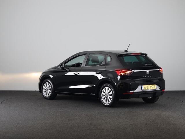 Seat IBIZA 1.0 TSI Style Business Intense 95 pk | Navigatie | Parkeersensoren | Achteruitrijcamera | Apple Carplay/Android Auto |