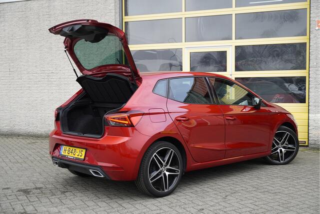 Seat IBIZA 1.0 TSI 5drs FR Business Intense BJ2020 Lmv 18" | Led V+A | Pdc | Achteruitrijcamera | App-Connect | Navi | Climate control | Cruise control | Sportstoelen | Extra getint glas