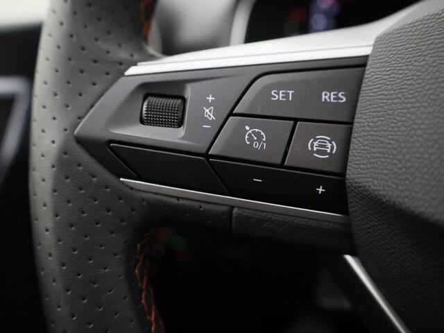 Seat IBIZA 1.0EcoTSI/115PK FL FR Business Connect · Panoramadak · Leder/Alcantara · Camera + Parkeersensoren · Garantie t/m 27-03-2027