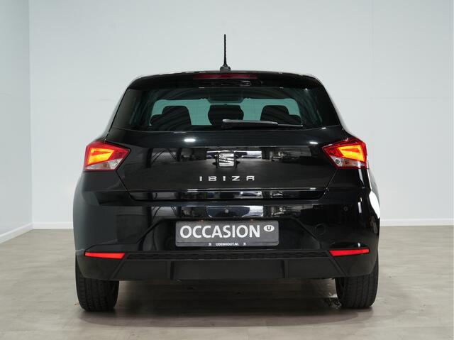 Seat IBIZA 1.0 TSI 110pk DSG Style Navigatie PDC Privacy glas lm velgen