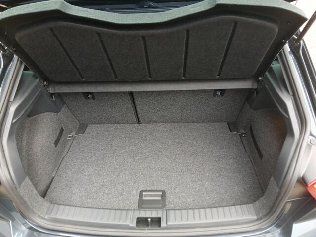 Seat IBIZA 1.0 EcoTSI FR Plus Connect + Panoramadak + 18 inch + Camera etc. etc.