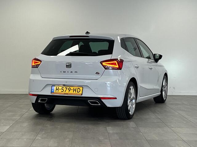 Seat IBIZA 1.0 TSI FR Business Intense | Camera | Parkeersensoren V+A | Carplay | Navigatie | All-season banden