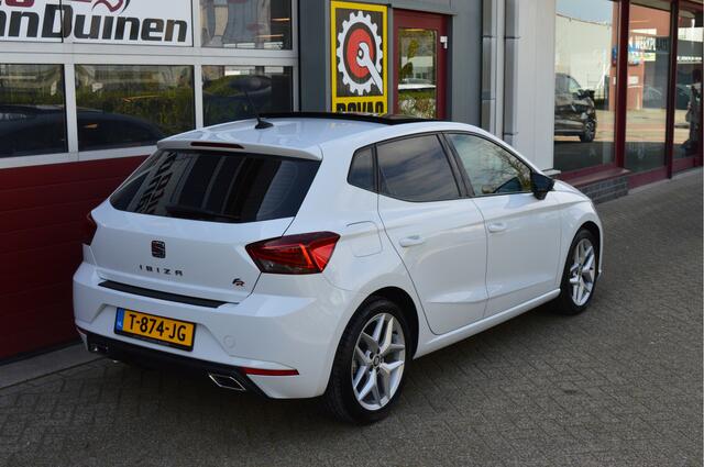 Seat IBIZA 1.0 TSI FR Business Intense O.a: Panodak, Stoelverw, Clima, Navi, Cruise, Carplay, Etc. All-in prijs!