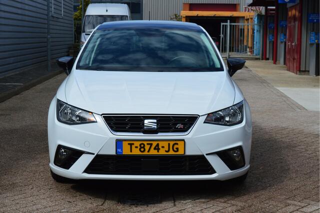 Seat IBIZA 1.0 TSI FR Business Intense O.a: Panodak, Stoelverw, Clima, Navi, Cruise, Carplay, Etc. All-in prijs!