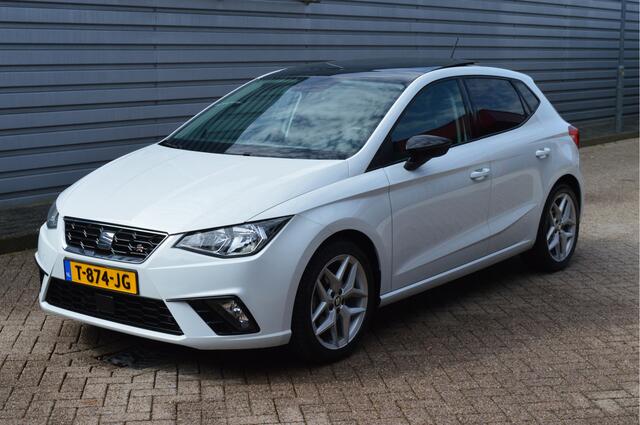 Seat IBIZA 1.0 TSI FR Business Intense O.a: Panodak, Stoelverw, Clima, Navi, Cruise, Carplay, Etc. All-in prijs!