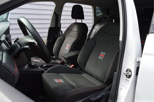 Seat IBIZA 1.0 TSI FR Business Intense O.a: Panodak, Stoelverw, Clima, Navi, Cruise, Carplay, Etc. All-in prijs!