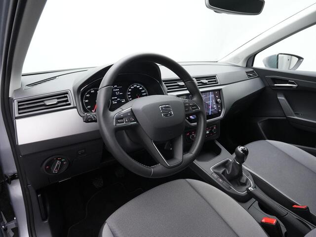 Seat IBIZA 1.0 TSI 95 pk Style Business Intense | Achteruitrijcamera | Navigatie | Cruise Control | Apple Carplay