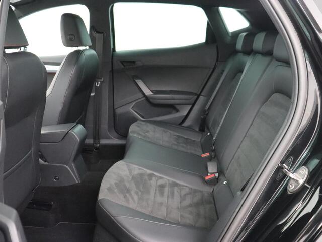 Seat IBIZA 1.0 EcoTSI FR Intense | Stoelverwarming | Adaptive cruise | Leder/Alcantara | Camera | Carplay | Virtual Cockpit | Full LED | Navigatie | Climate control | Parkeerhulp | Bluetooth