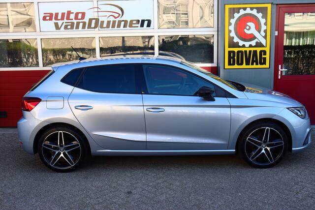 Seat IBIZA 1.0 TSI FR Business Intense O.a: Camera, PDC, Clima, Navi, Cruise, Stoelverw, Etc. All-in prijs!