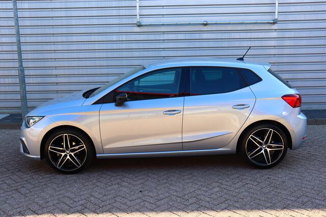 Seat IBIZA 1.0 TSI FR Business Intense O.a: Camera, PDC, Clima, Navi, Cruise, Stoelverw, Etc. All-in prijs!