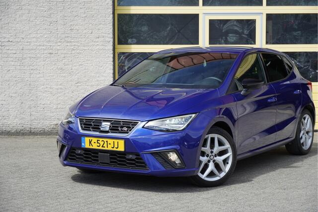 Seat IBIZA 1.0 TSI 5drs FR Business Intense Plus BJ2020 Lmv 17" | Led V+A | Pdc | Achteruitrijcamera | App-Connect | Navi | Virtual cockpit | Dashboard verlichting | Climate control | Cruise control | Sportstoelen | Sportstuur | Verwarmde voorstoelen | Zwarte hemel
