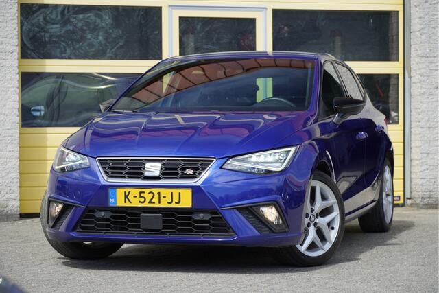 Seat IBIZA 1.0 TSI 5drs FR Business Intense Plus BJ2020 Lmv 17" | Led V+A | Pdc | Achteruitrijcamera | App-Connect | Navi | Virtual cockpit | Dashboard verlichting | Climate control | Cruise control | Sportstoelen | Sportstuur | Verwarmde voorstoelen | Zwarte hemel
