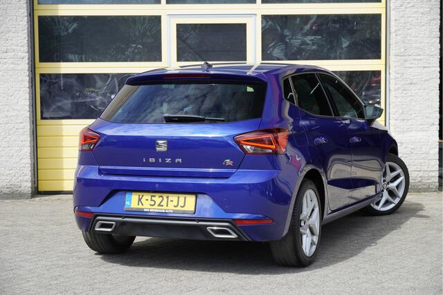 Seat IBIZA 1.0 TSI 5drs FR Business Intense Plus BJ2020 Lmv 17" | Led V+A | Pdc | Achteruitrijcamera | App-Connect | Navi | Virtual cockpit | Dashboard verlichting | Climate control | Cruise control | Sportstoelen | Sportstuur | Verwarmde voorstoelen | Zwarte hemel