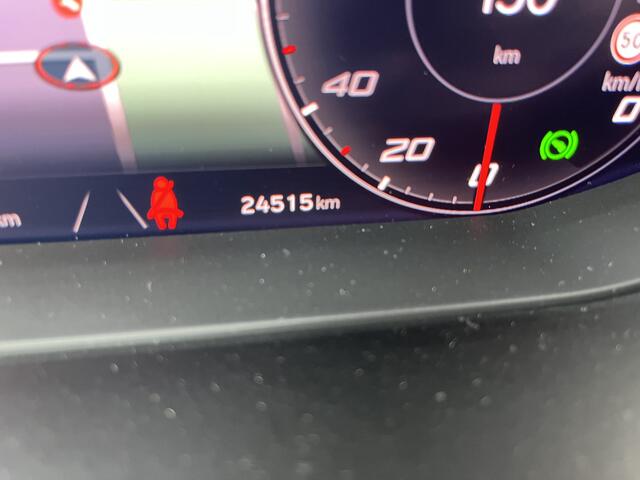 Seat IBIZA 1.0 EcoTSI FR / AUTOMAAT/ PANO/ ACC/ PARKEER SENSOREN V+A/ CAMERA/ STOELVERWARMING/ FULL LINK/ DIGITAL DASH/ RIJ-MODI/ NAVI/ DAB/ CLIMA/ 16'' LMV