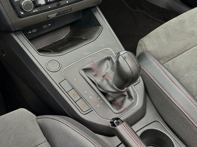 Seat IBIZA 1.0 TSI FR AUT7 INTENSE PLUS PANODAK NAVI CAMERA DIGI-DASH APPLE-CARPLAY LED LMV PDC