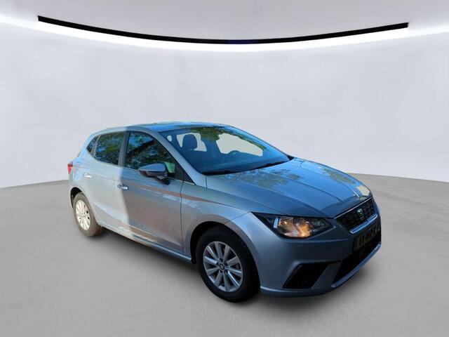 Seat IBIZA 1.0 TSI Style Business Intense / afneembare trekhaak / Camera / Navigatie / Climate control