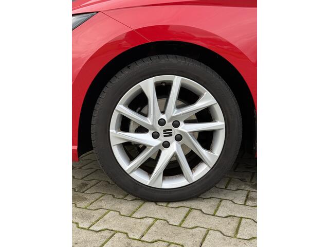 Seat IBIZA 1.0 EcoTSI FR AUTOMAAT DSG | NAVI | CLIMA | CAMERA+PDC | ADAP CRUISE | LANE-ASSIST |