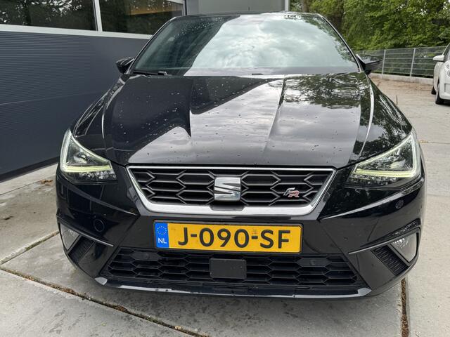 Seat IBIZA 1.0 TSI 95pk FR Limited Edition Alcantara Camera LED Navi Stoelverwarming 18" velgen Beats Audio