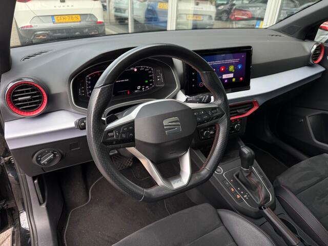 Seat IBIZA 1.0 EcoTSI FR Plus - NL Auto Pano Camera Stoelverw. LED 18 LMV