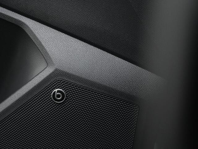 Seat IBIZA 1.0 EcoTSI 95 pk Style | Beats Audio | Carplay | Parkeersensoren achter