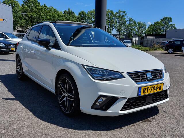 Seat IBIZA 1.0 TSI 116pk FR Business Intense | 1ste Eigenaar | Navi | Apple Carplay+Android Auto | Clima | Cruise | Led Koplampen | Panorama Schuifdak | Pdc V+A+Camera | Privacy Glass | 18''lm