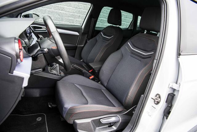Seat IBIZA 1.0 TSi 95 pk FR | Facelift | Signature LED | Parkeersensoren | Climatronic