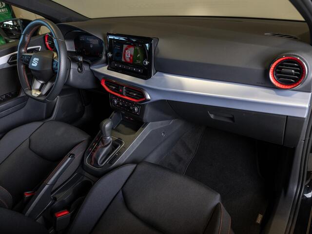 Seat IBIZA 1.0 EcoTSI FR Business Connect / 115pk / Achteruitrijcamera / Apple Carplay / Airco / Stoelverwarming