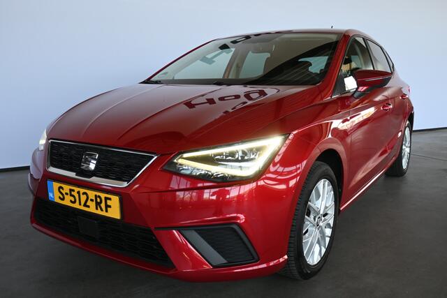 Seat IBIZA 1.0 TSI Automaat FR Business Intense CarPlay Led Cruise Airco Stoelverwarming Inruil Mogelijk!