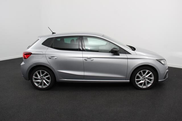 Seat IBIZA 1.0 TSI 110 pk DSG FR Navigatie Apple Carplay / Android Auto Climate Control Stoelverwarming Cruise control LED-koplampen
