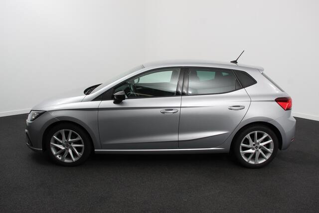 Seat IBIZA 1.0 TSI 110 pk DSG FR Navigatie Apple Carplay / Android Auto Climate Control Stoelverwarming Cruise control LED-koplampen