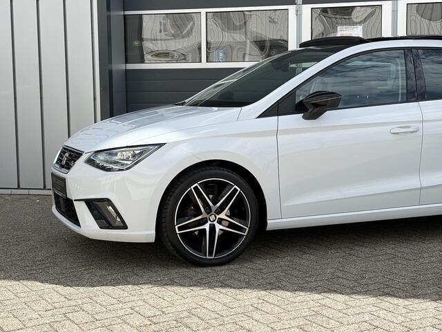 Seat IBIZA 1.0 TSI FR Business Intense | Pano | LED | Parkeer sensor | Draadloos opladen |