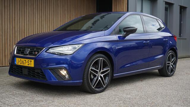 Seat IBIZA 1.0 TSI 95PK 5Drs FR Limited Edition Beats Virtual Leder/Alcantara Keyless 18inch LM 60970km! *NL auto* 1e eigenaar!
