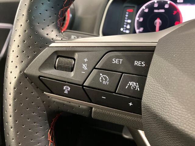 Seat IBIZA 1.0 EcoTSI 110pk DSG Style Business Connect · Panoramadak · Apple/Android Car Play · BEATS Audio · Camera + Parkeersensoren · Stoelverwarming · Garantie t/m 04-03-2027