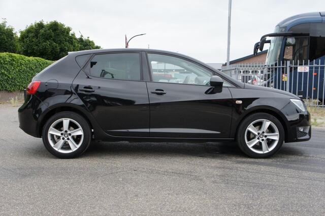 Seat IBIZA 1.0 ECOTSI FR CONNECT 1eEIG NAVI/PDC/CRUISE/XENON/STOELVERW/CLIMA PERFECTE STAAT