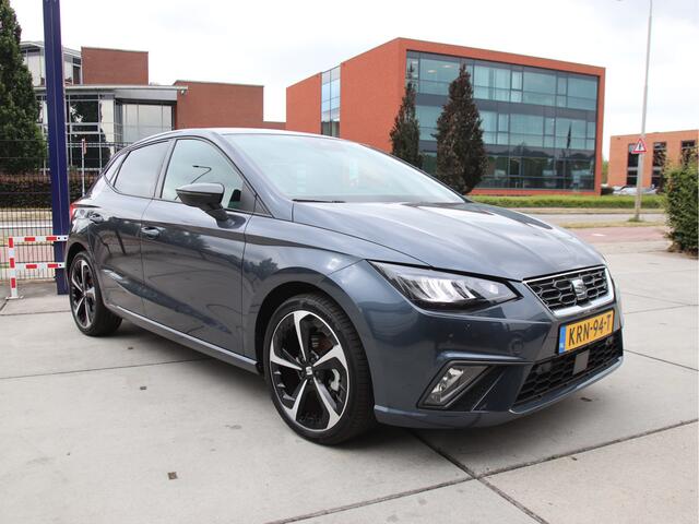 Seat IBIZA 1.0 EcoTSI FR DSG Business Connect Camera, Carplay, Keyless, FULL LED Zomeractie!