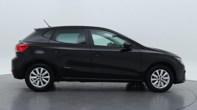 Seat IBIZA 1.0 EcoTSI 95pk Style / Navigatie via App Connect / Parkeersensoren