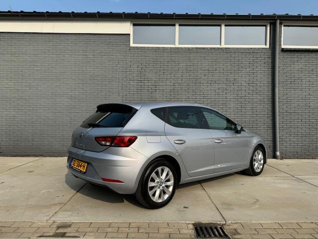 Seat LEON 1.0 EcoTSI Style DSG Automaat Airco Cruise