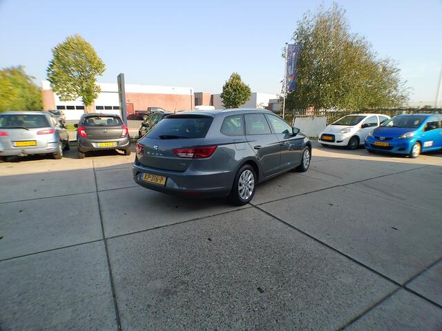 Seat LEON 1.4 TGI Style Conn.