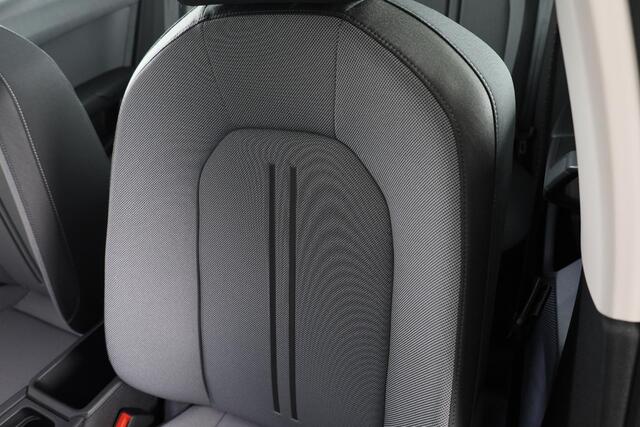 Seat LEON Sportstourer Style 1.5 TSI 115pk Stationwagen 6 versn. H SEAT Leon 1.5 TSI 115 pk Style