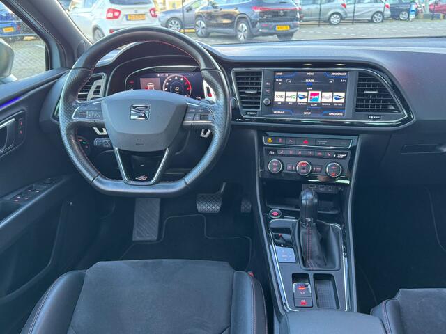 Seat LEON 1.5 TSI FR Ultimate Edition Black / PANO / BEATS AUDIO / DCC / 18'' LMV / AFN. TREKHAAK /