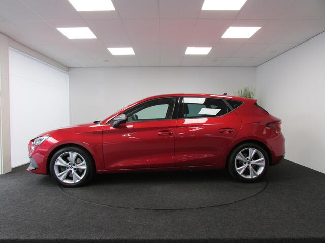 Seat LEON 1.5 eTSI FR I Digitaal dashboard I Automaat I Achteruitrijcamera I Stoelverwarming I MHEV I