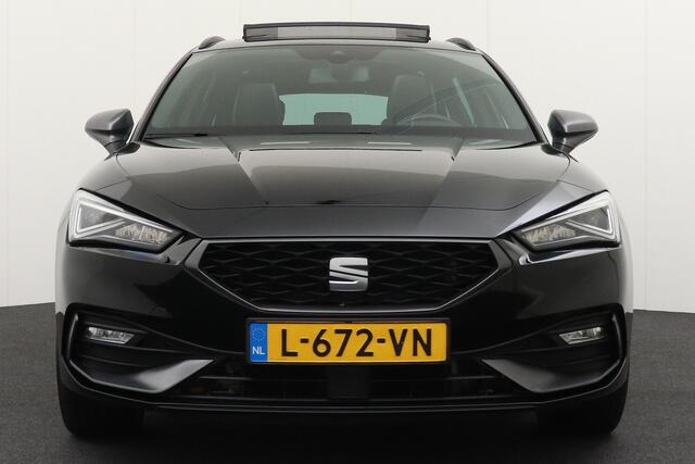 Seat LEON Sportstourer 1.4 PHEV FR Pano-dak Camera Adapt. Cruise