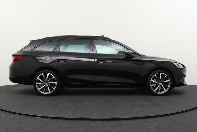 Seat LEON Sportstourer 1.4 PHEV FR Pano-dak Camera Adapt. Cruise