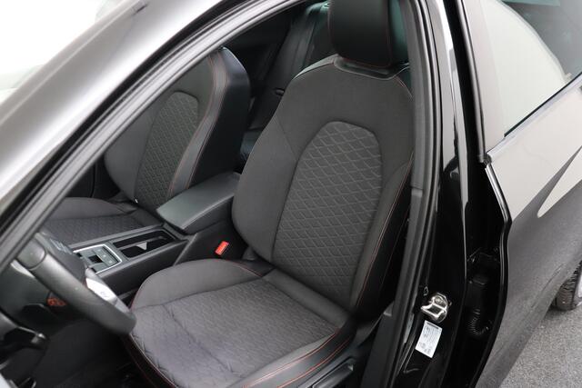 Seat LEON Sportstourer 1.4 PHEV FR Pano-dak Camera Adapt. Cruise