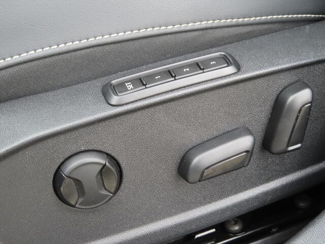 Seat LEON 1.4 TSI eHybrid PHEV Xcellence | Elektrische verstelbare stoel met geheugen | camera |