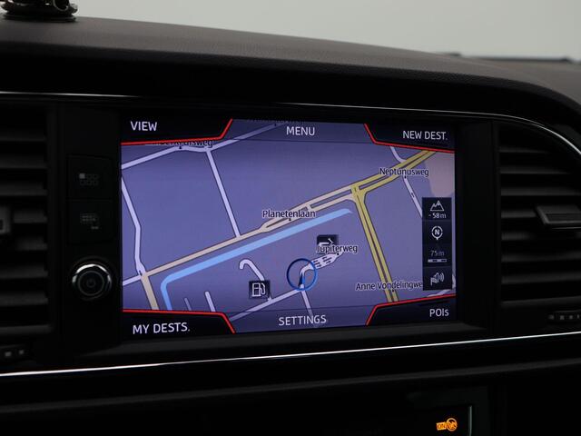Seat LEON ST 1.5 TSi 150 Pk Automaat FR Business Intense | LED | Trekhaak | Climate Control | Keyless | DAB | Camera