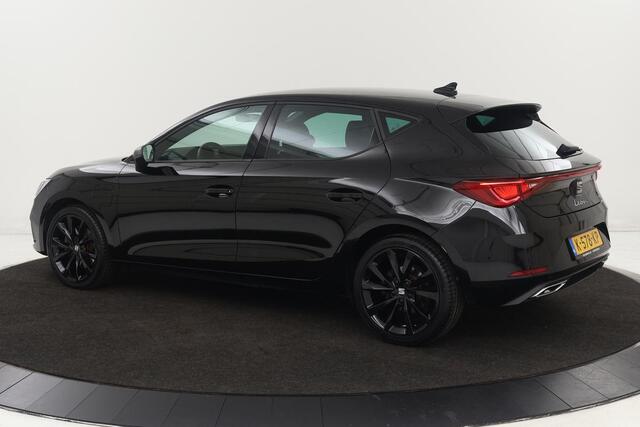 Seat LEON 1.4 TSI eHybrid PHEV FR | Carplay | Adaptive cruise | Full LED | Navigatie | PDC | Sportstoelen